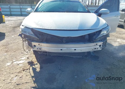 2023 Toyota Camry Le z USA, uszkodzony, nr VIN 4T1C11AK7PU085045